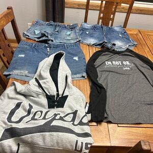 Women's Grey Hooded Sweatshirt - Casual Pullover Lot of Women’s Clothes XL